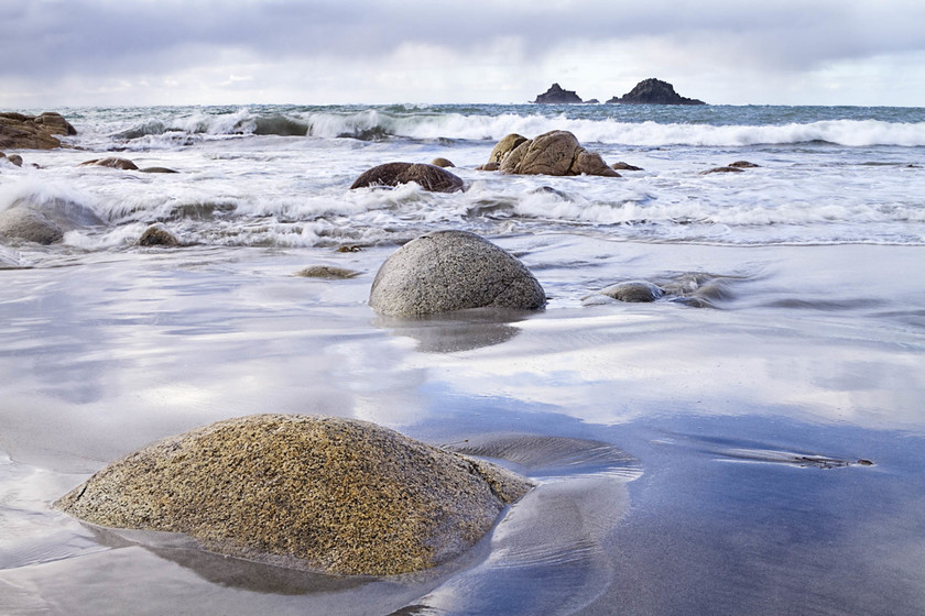 Incomming Tide, Porth Nanven