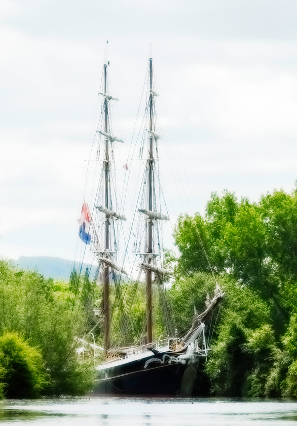 Sharpness-Tall-Ship